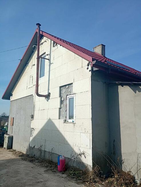 Dom w Niezdowie z działką 1900 m²