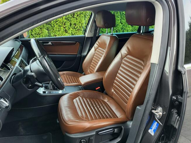 Volkswagen Passat ** Kolor Brąz ** 2,0 TDI ** Nawigacja ** Skóry **
