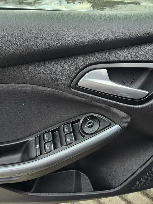 Ford Focus 1,6tdci Navigacja.Asyst.Parkowania.Tempomat.Alu.Klimatronic 2 str.OKAZ