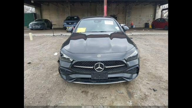 Mercedes CLE 4Matic / bogata wersja wyposażenia / niski przebieg