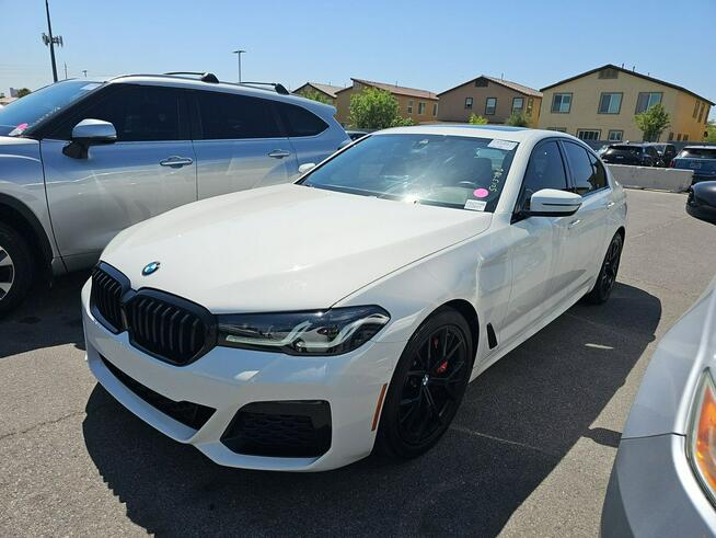 BMW 530 B48 / M-Pakiet / mała szkoda / niski przebieg