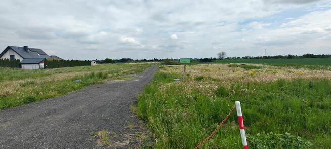 Działka budowlana 10 arów – Uniejów, media, asfalt, spokojna