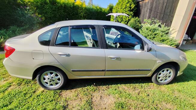 Renault Thalia 2 z 2011 rok oraz inst. Gazowa LPG