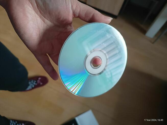 Płyta DVD + omówienie lektury szkolnej Zemsta