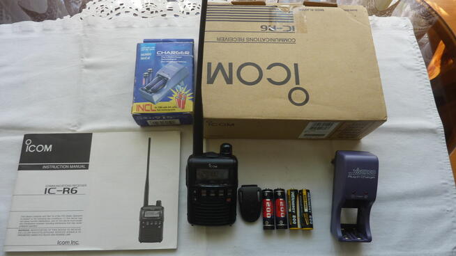 Skaner nasłuchowy ICOM IC-R6.Stan b.dobry, kompletny, mało uży