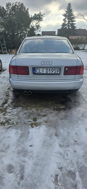 Audi A8D2