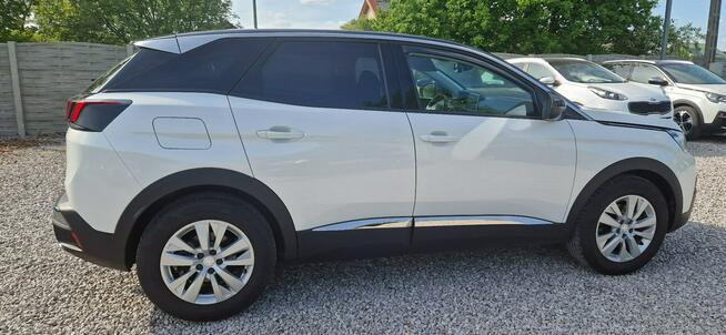 Peugeot 3008 Bezwypadkowy BlueHDi 130 Acitve Pack