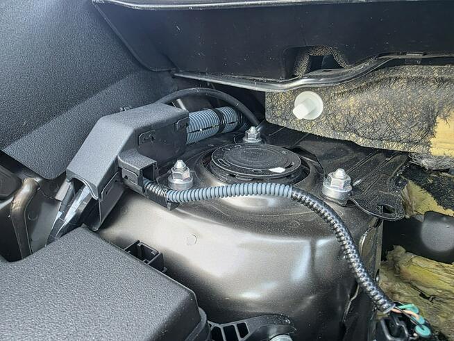 Toyota RAV-4 Bardzo ładny stan *kamera* zarejestrowany *gwarancja*