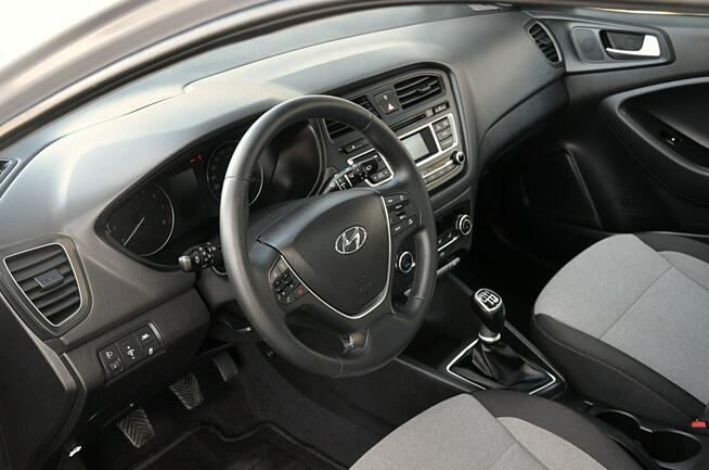 Hyundai i20 1,4Benzyna*101KM*LED*Panorama*Parktronic*Niemcy