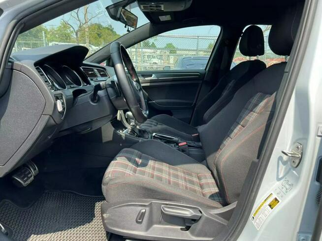 Golf GTI S / automat / niski przebieg
