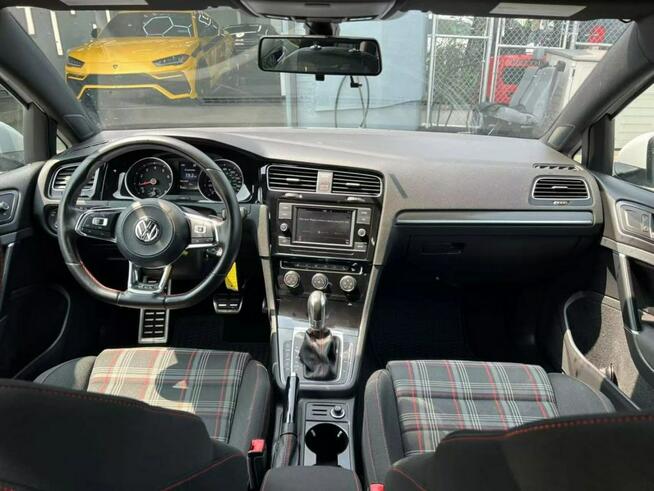 Golf GTI S / automat / niski przebieg