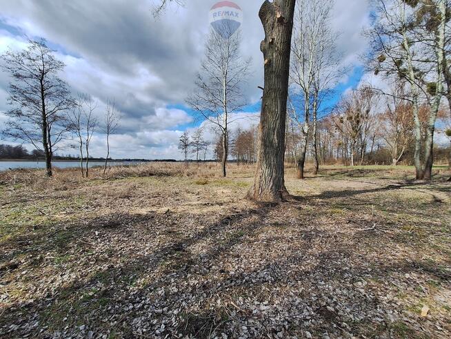 Choceń działka 3178 m² z linią brzegową i WZ
