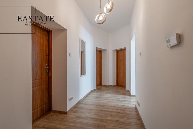 Lokal użytkowy 85 m², Gabinety, Parter