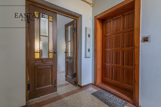 Lokal użytkowy 85 m², Gabinety, Parter