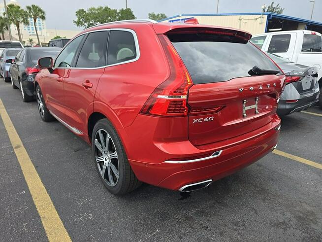 Volvo XC 60 INSCRIPTION / 4x4 / niski przebieg