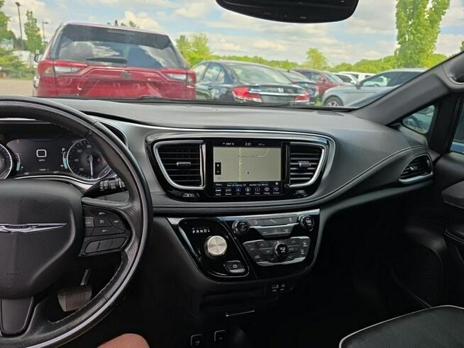 Chrysler Pacifica LIMITED S / wersja S / niski przebieg