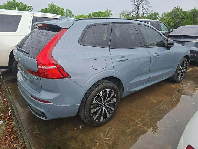 Volvo XC 60 Dark Theme / AWD / niski przebieg