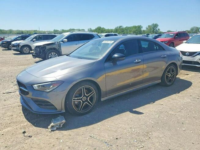 Mercedes CLA 250 4Matic / pakiet AMG / niski przebieg