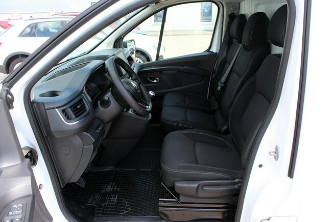 Renault Trafic 3-osobowy FV23% 130KM ASO Navi LED Tempomat