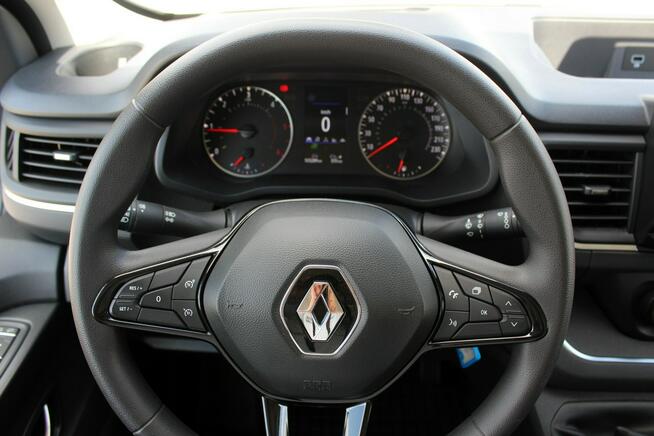 Renault Trafic 3-osobowy FV23% 130KM ASO Navi LED Tempomat