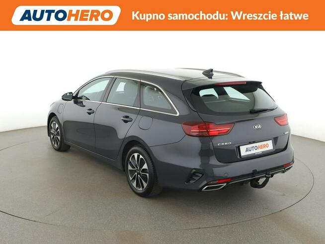 Kia Cee'd PHEV automat navi kamera tempomat grzane fotele