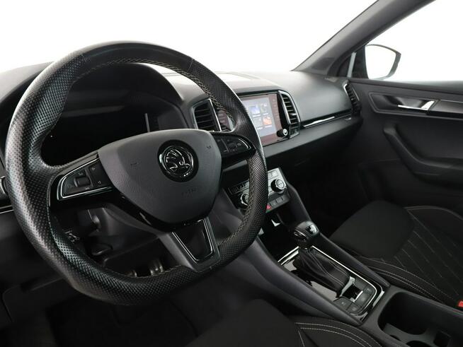 Škoda Karoq SportLine automat virtual climatronic ACC grzane fotele kamera navi