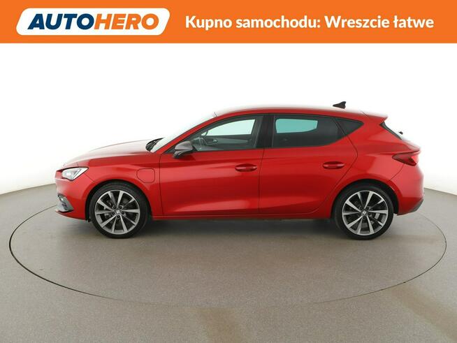 Seat Leon FR PHEV automat alcantara virtual navi kamera ACC LED