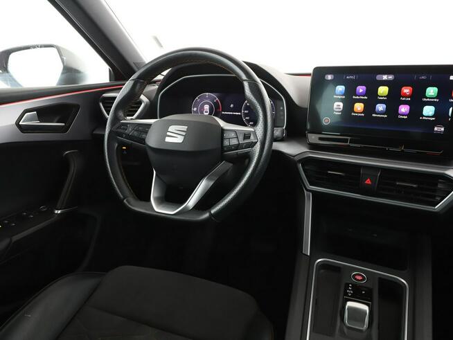 Seat Leon FR PHEV automat alcantara virtual navi kamera ACC LED