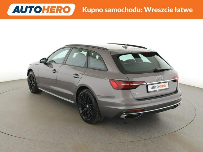 Audi A4 S-Tronic mHEV navi grzane fotele kamera ACC matrixLED HUD