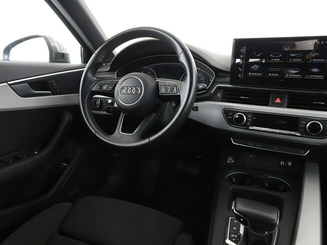 Audi A4 S-Tronic mHEV navi grzane fotele kamera ACC matrixLED HUD
