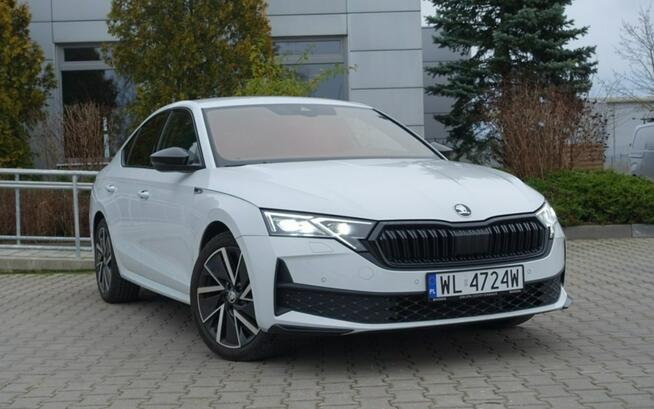 Škoda Octavia 1.5 TSI 150 km mHEV Sportline DSG gwarancja matrix kamera acc fv23%