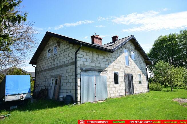 Dom do wykończenia graniczący z rz. Ciemięgą