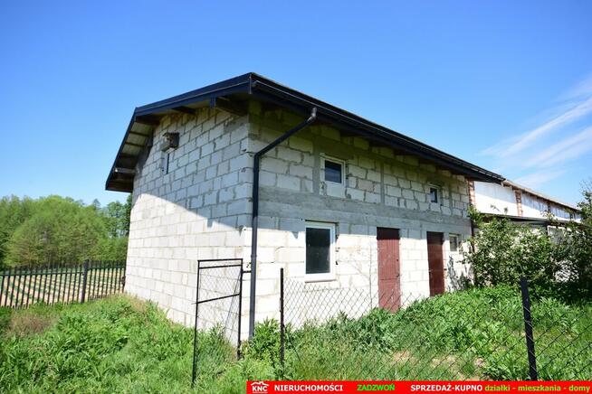 Dom do wykończenia graniczący z rz. Ciemięgą