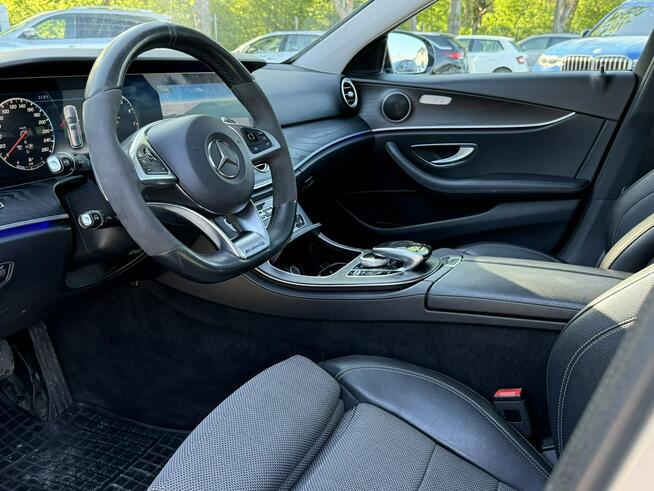 E 400 4-Matic 9G-TRONIC, Panorama, FV!