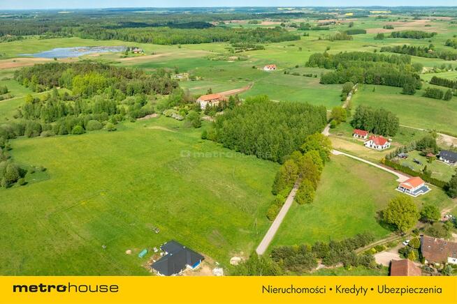 Działka z WZ w pięknej okolicy nad jeziorem