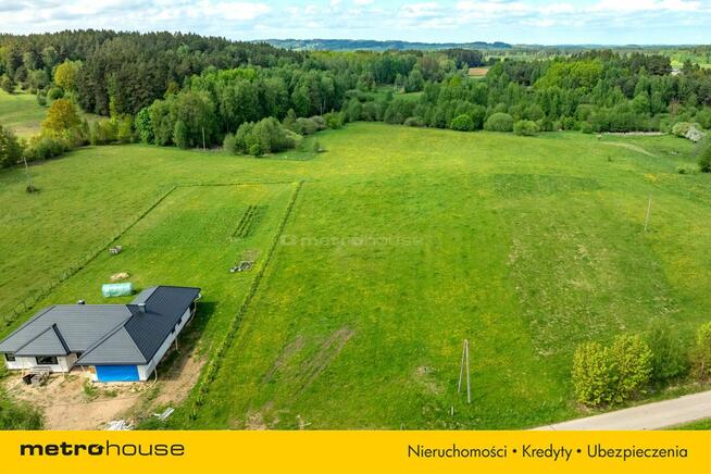 Działka z WZ w pięknej okolicy nad jeziorem