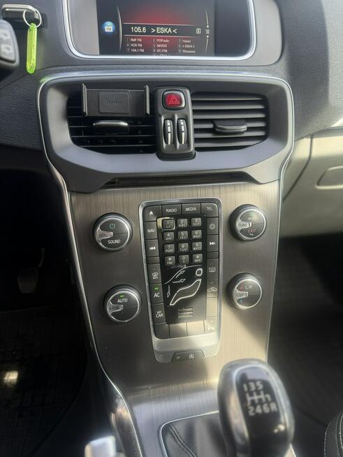 volvo v40- 2.0 diesel- 190km