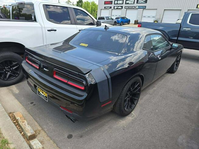 Dodge Challenger 6.4 V8 / HEMI / automat