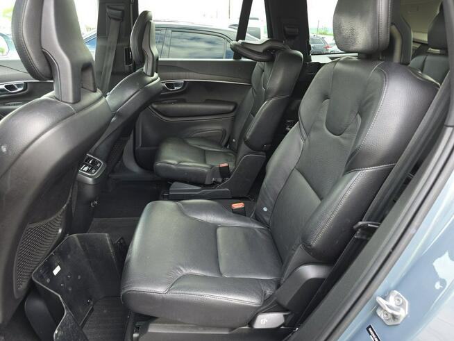 Volvo XC 90 AWD / mała szkoda / niski przebieg