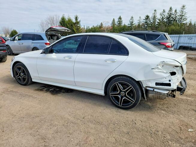 Mercedes C 300 4Matic / pakiet AMG / niski przebieg