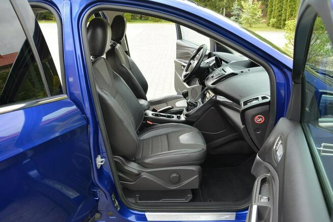 Ford Kuga 4x4 Titanium Skóry Navi 2xParktronik ParkAssist Klimatronik ALU17" ASO