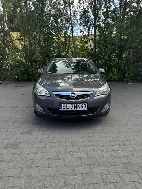 Opel Astra J