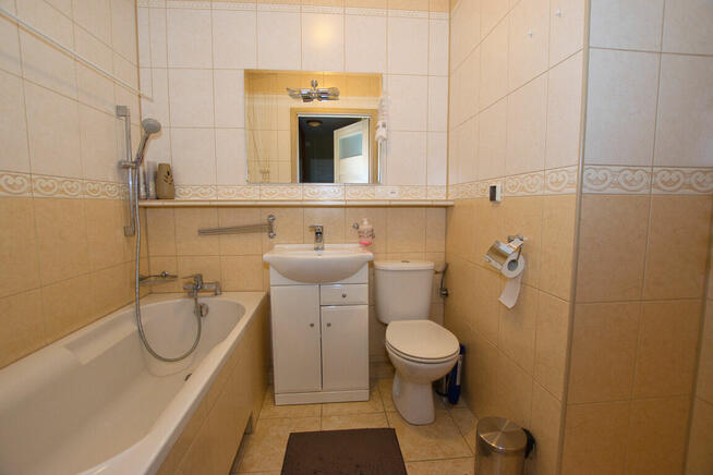 Słoneczne mieszkanie 2-pokojowe 43m2, ul. Szpitalna.