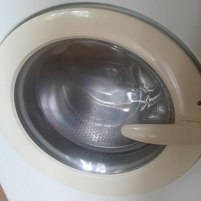 Pralka Electrolux EW1067F