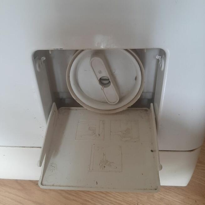 Pralka Electrolux EW1067F