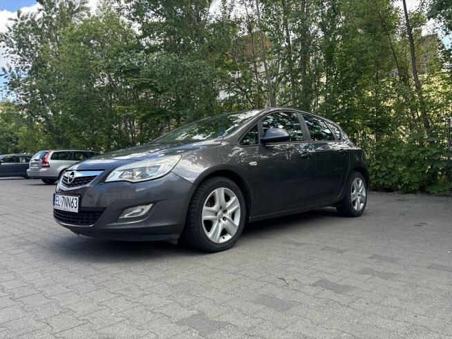Opel Astra J