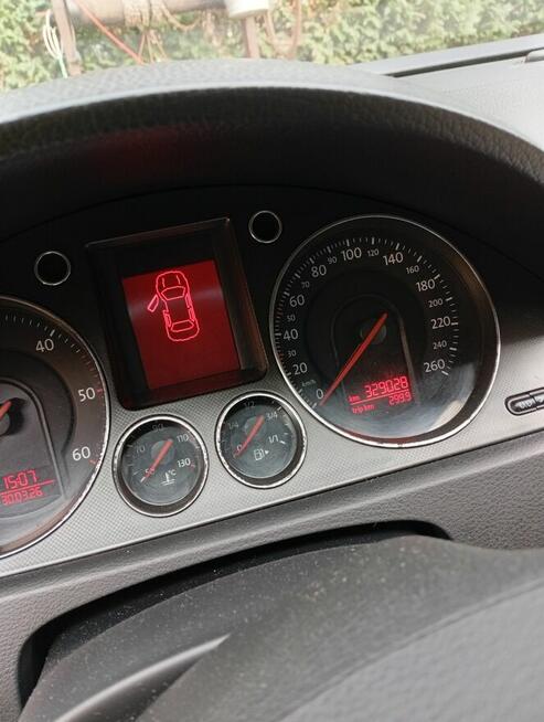 Sprzedam passat 2007r 1.9d