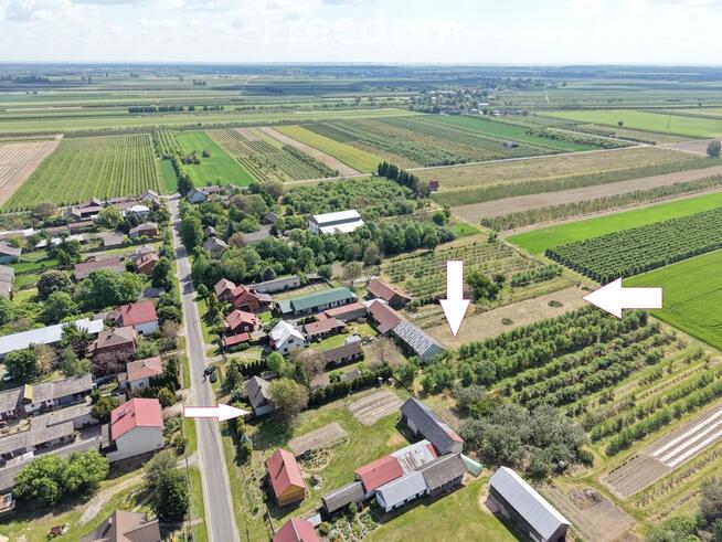 Działka budowlana 31ar z domem i budynkami