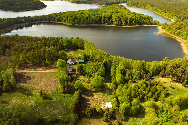 Działka 2166 m² z widokiem na jezioro i WZ