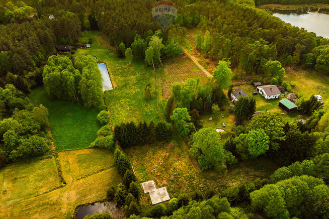 Działka 2166 m² z widokiem na jezioro i WZ